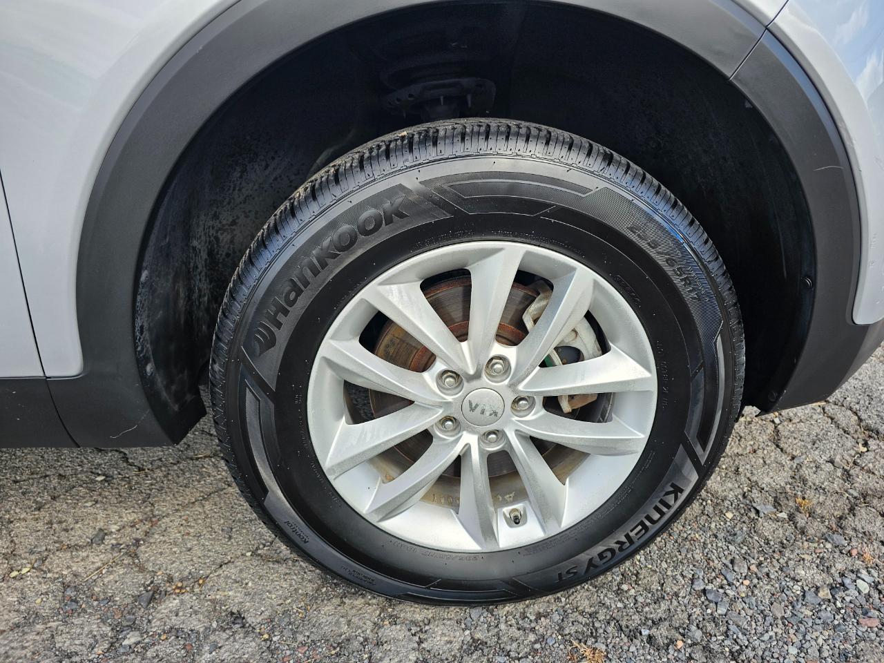 Kia Sorento L 2WD 2017