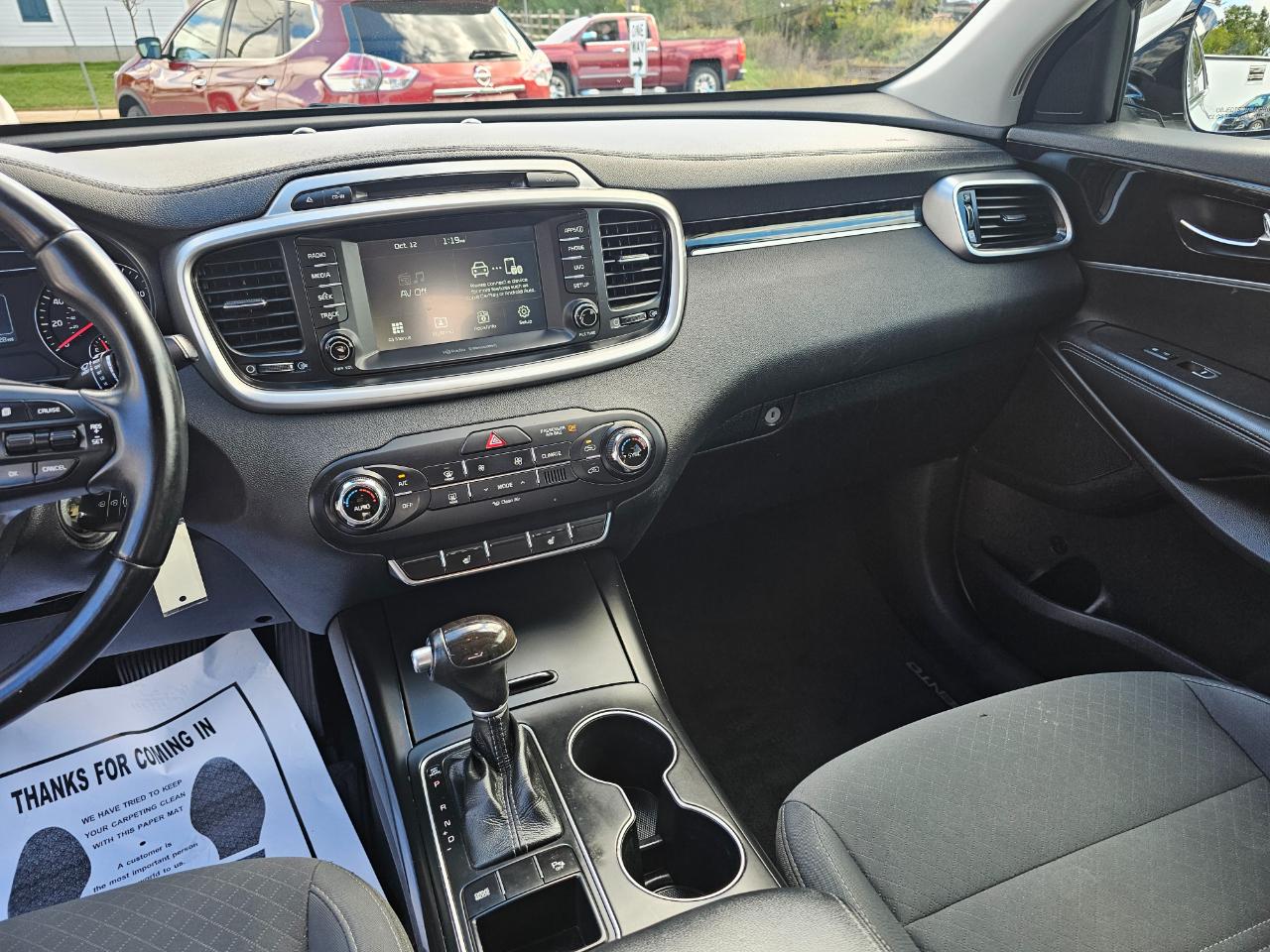 Kia Sorento L 2WD 2017