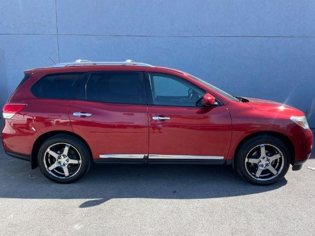 Nissan Pathfinder  2014