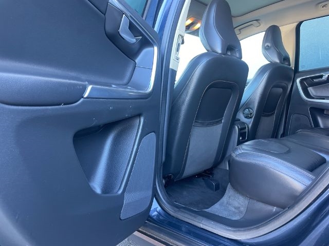 Volvo XC60  2013 Volvo XC60  2013