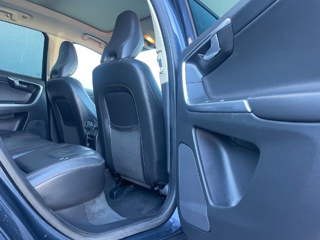 Volvo XC60  2013 Volvo XC60  2013