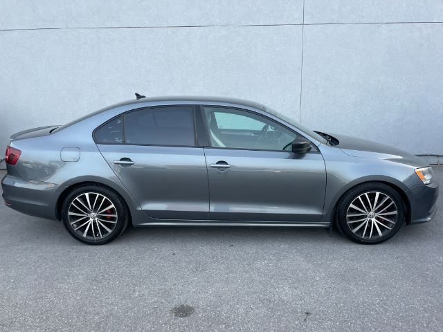 Volkswagen Jetta Sedan  2016
