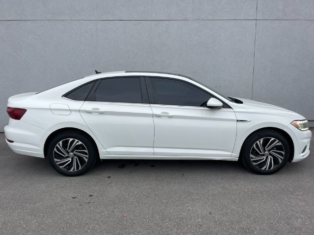 Volkswagen Jetta  2021