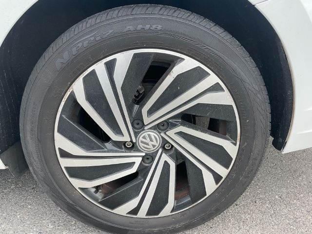 Volkswagen Jetta  2021