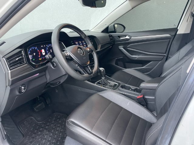 Volkswagen Jetta  2021