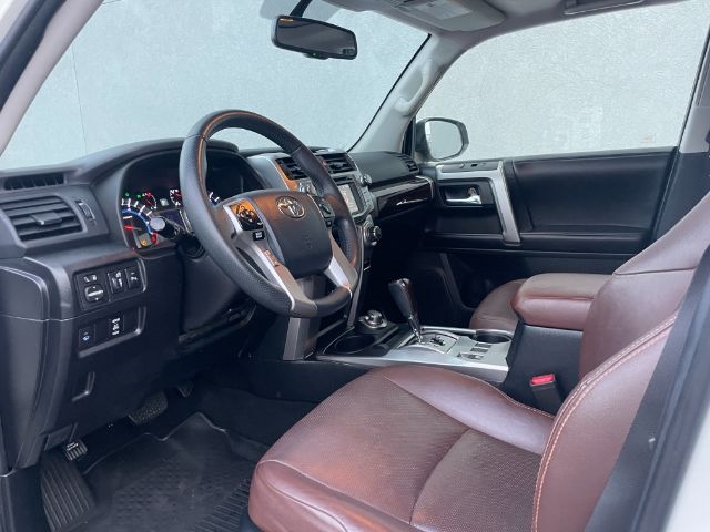 Toyota 4Runner  2017