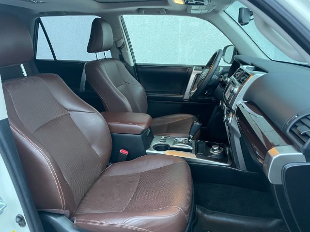 Toyota 4Runner  2017