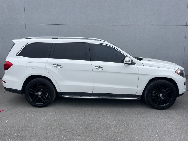 Mercedes-Benz GL  2016