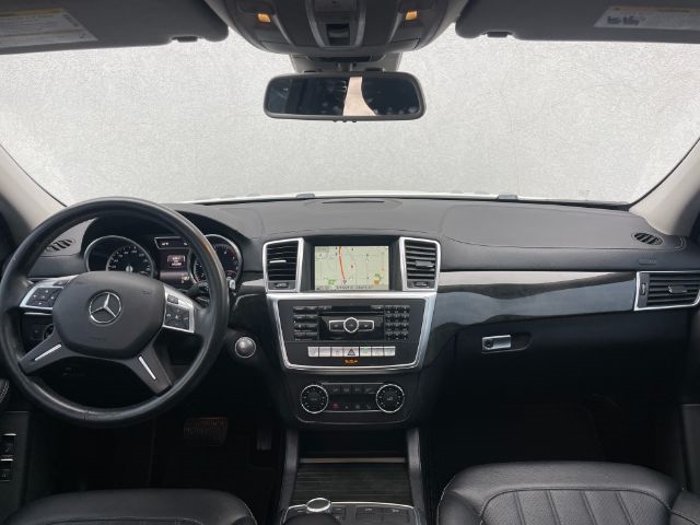 Mercedes-Benz GL  2016