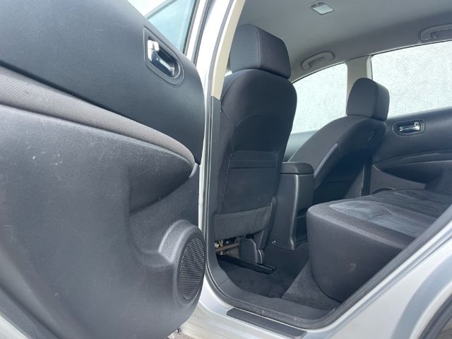 Nissan Rogue Select  2015