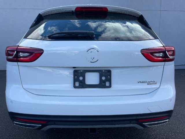 Buick Regal TourX  2019