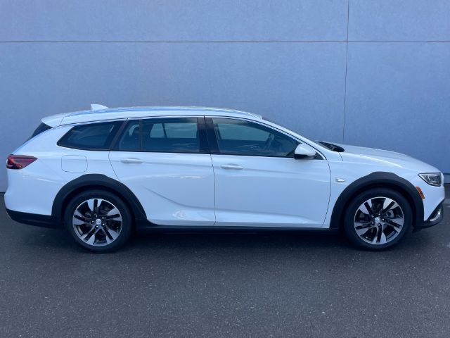 Buick Regal TourX  2019