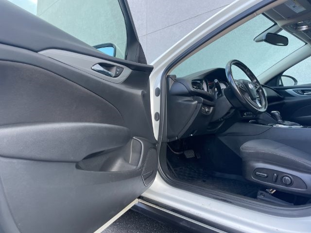 Buick Regal TourX  2019