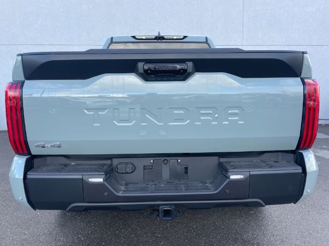 Toyota Tundra 4WD  2025