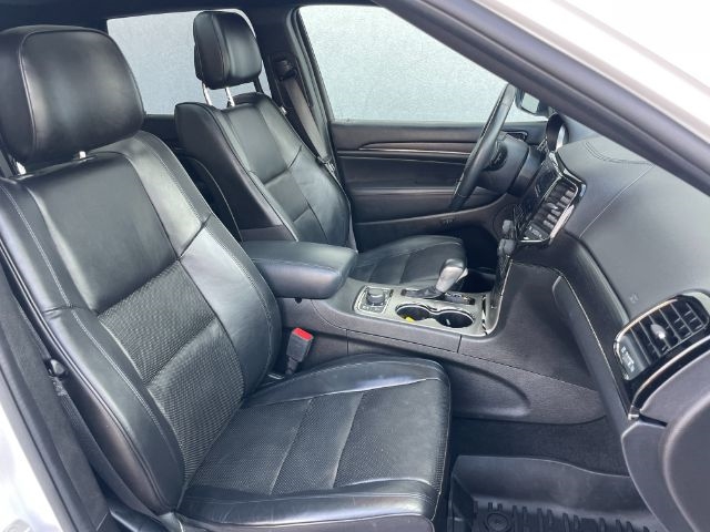 Jeep Grand Cherokee  2021