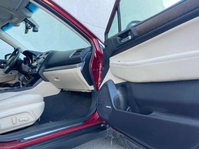 Subaru Outback  2017