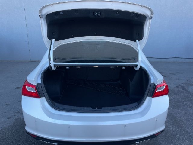 Chevrolet Malibu  2016