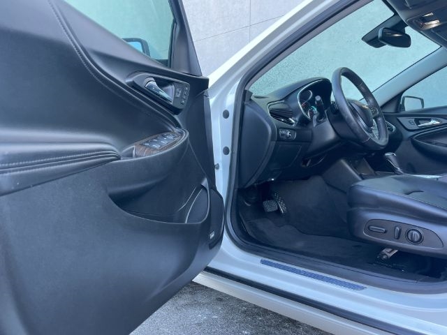 Chevrolet Malibu  2016