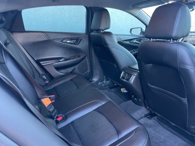 Chevrolet Malibu  2016