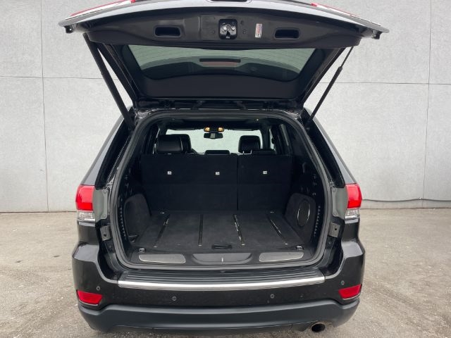 Jeep Grand Cherokee  2016