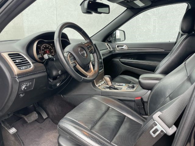 Jeep Grand Cherokee  2016