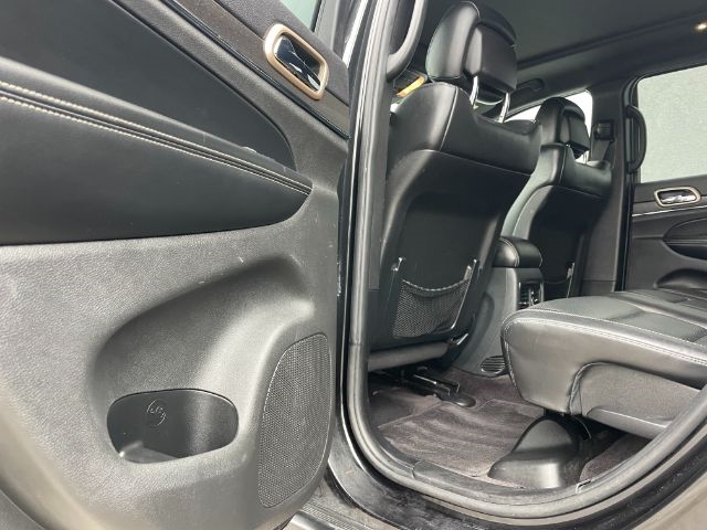 Jeep Grand Cherokee  2016