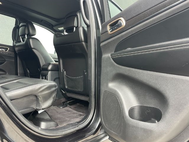 Jeep Grand Cherokee  2016