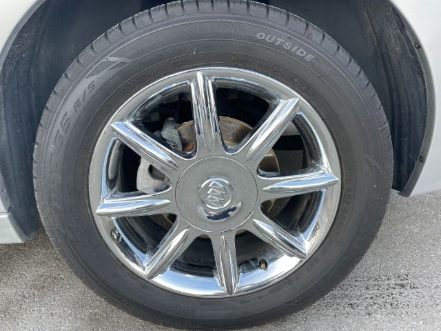 Buick LaCrosse  2005