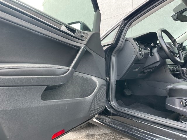 Volkswagen Golf SportWagen  2018