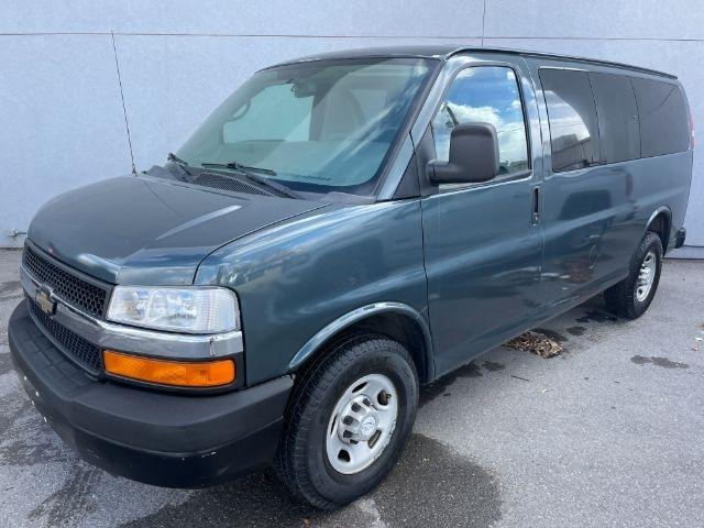 Chevrolet Express Passenger  2015
