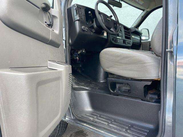 Chevrolet Express Passenger  2015