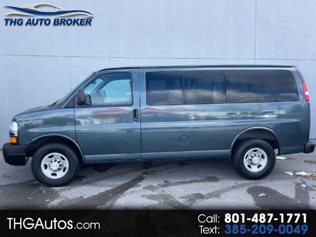 Chevrolet Express Passenger  2015