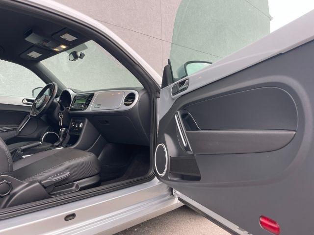 Volkswagen Beetle Coupe  2014