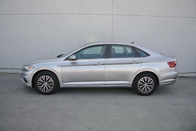 Volkswagen Jetta  2020