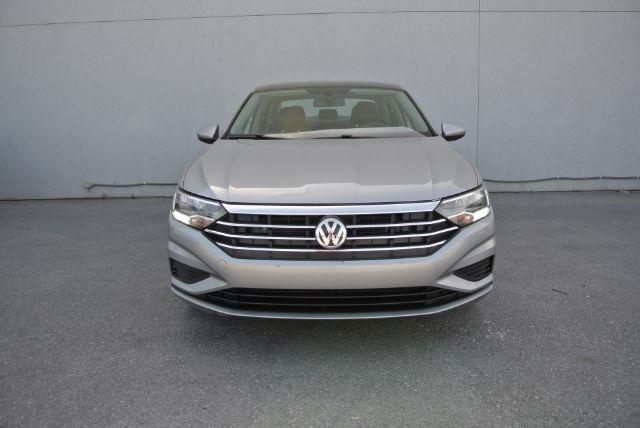 Volkswagen Jetta  2020