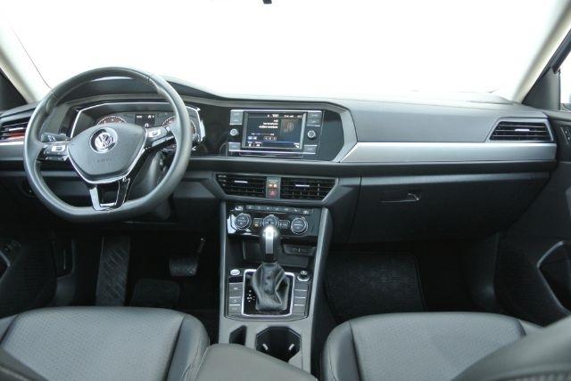 Volkswagen Jetta  2020