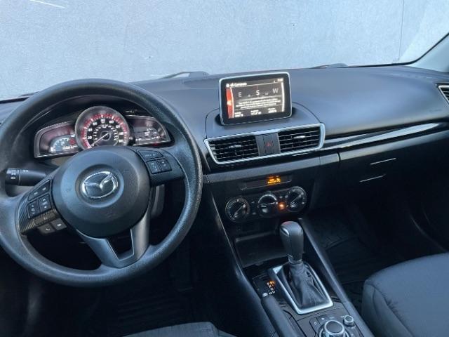 Mazda MAZDA3  2016