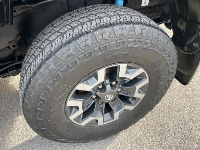 Toyota Tacoma 4WD  2022