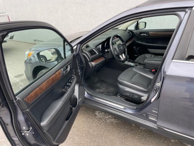 Subaru Outback  2016