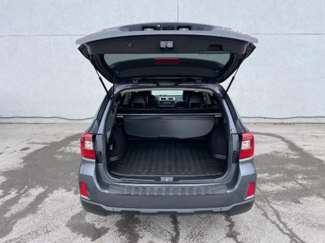 Subaru Outback  2016