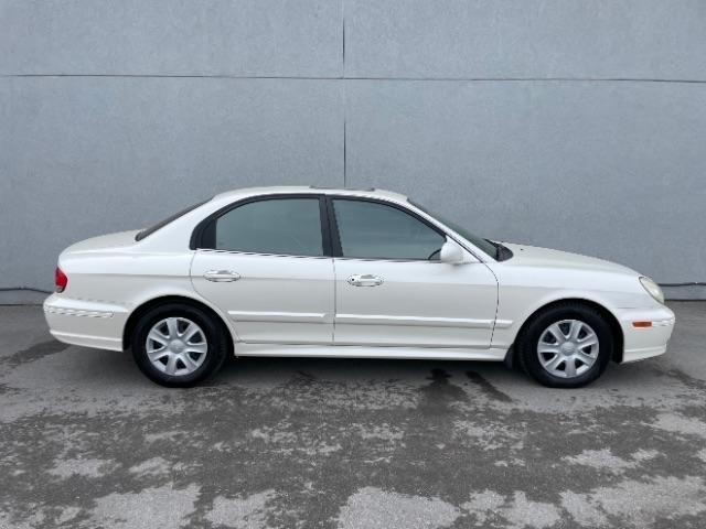 Hyundai Sonata  2004