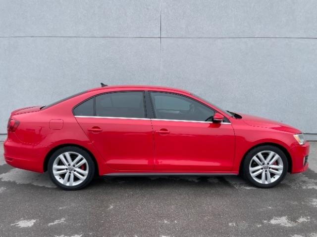 Volkswagen Jetta Sedan  2014