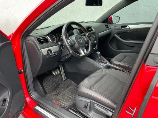 Volkswagen Jetta Sedan  2014