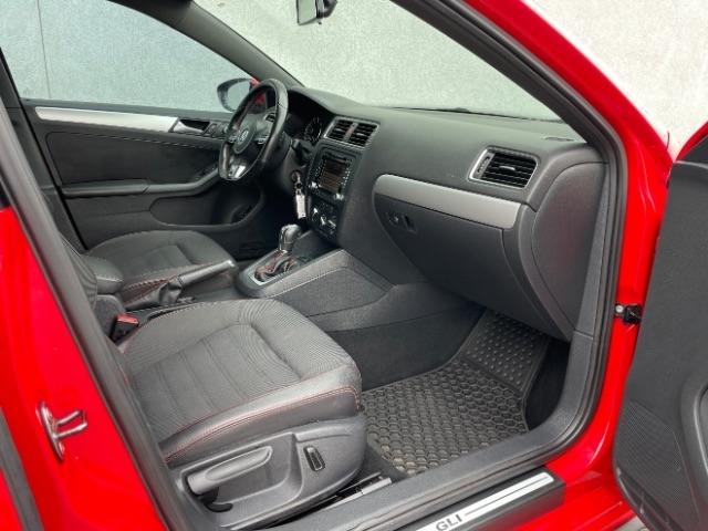 Volkswagen Jetta Sedan  2014