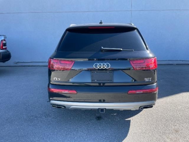 Audi Q7  2017