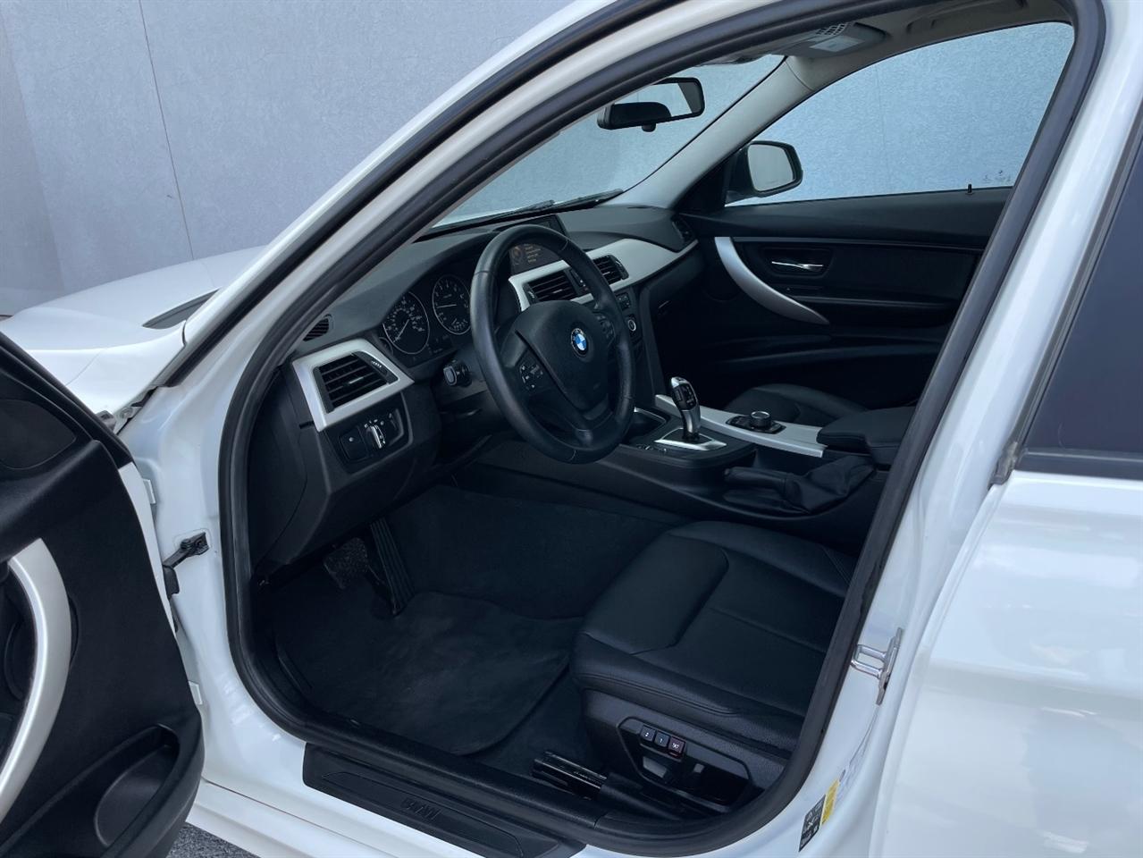 BMW 3 Series  2015