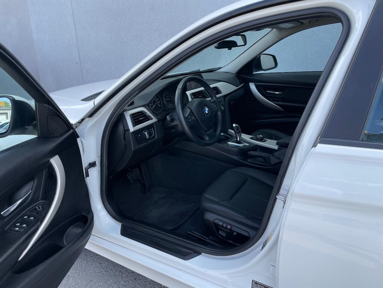 BMW 3 Series  2015