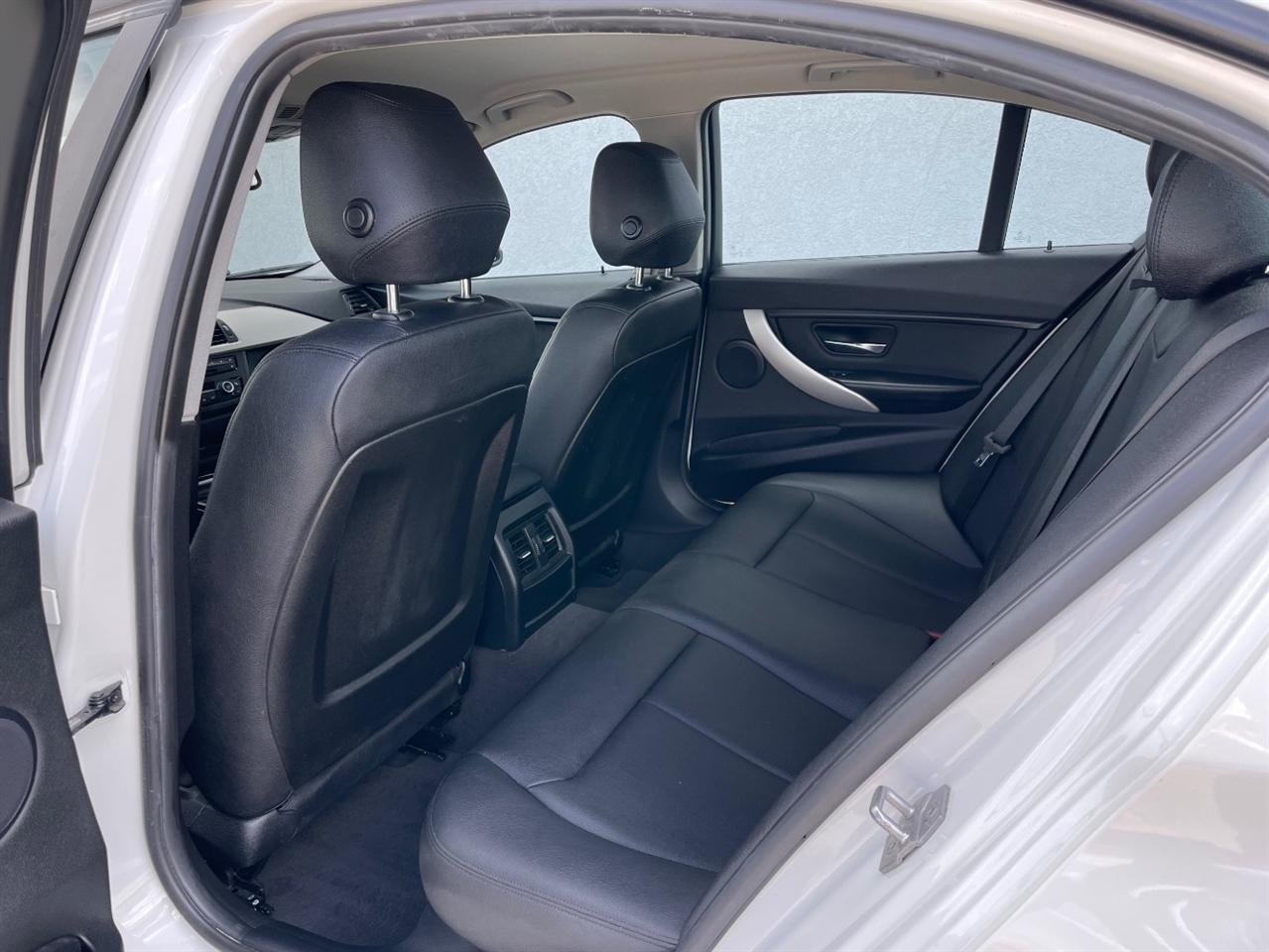 BMW 3 Series  2015