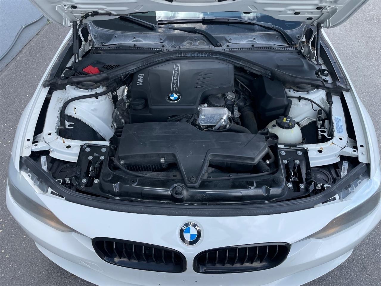 BMW 3 Series  2015