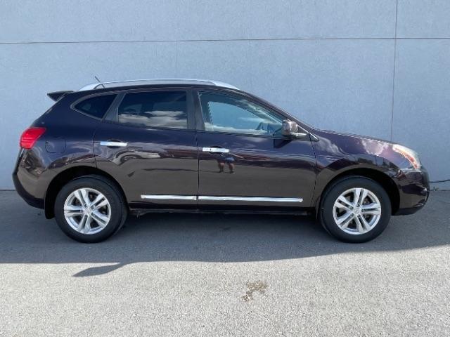 Nissan Rogue  2012